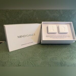 Mind Games White Ceramic Diffuser